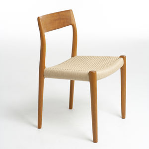 silla de diseño escandinavo
