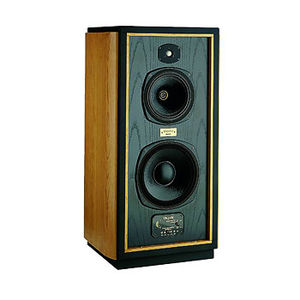 altavoz de estantes