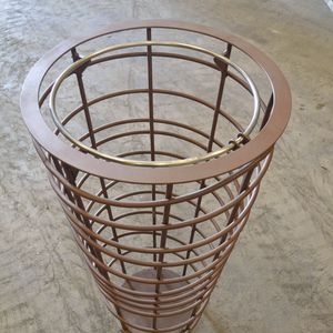 soporte de bolsa de basura público