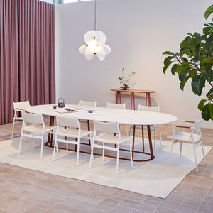 mesa de comedor contemporánea