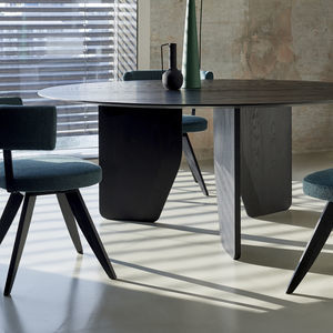 mesa contemporánea