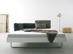 cama de matrimonio / contemporánea / con cabecero / de aluminio