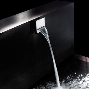 caño para bañera de latón cromado