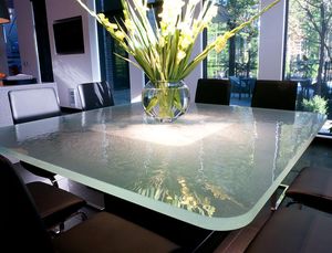mesa de comedor contemporánea