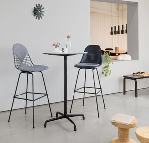 silla de bar contemporánea