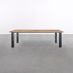mesa contemporánea