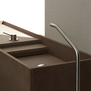 grifo monomando para lavabo / para suelo / de acero inoxidable / de baño