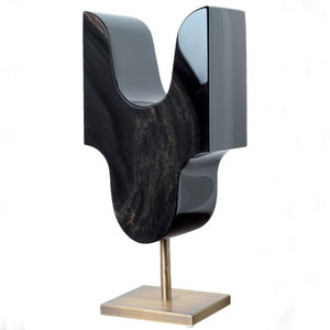 escultura de obsidiana
