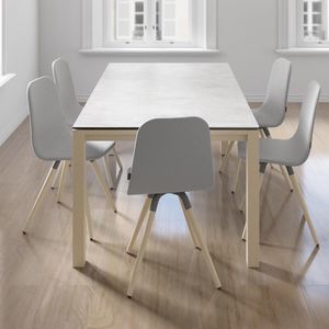 mesa de comedor contemporánea