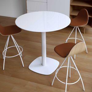 mesa alta contemporánea