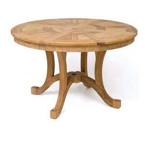 mesa de comedor de estilo Luis XV