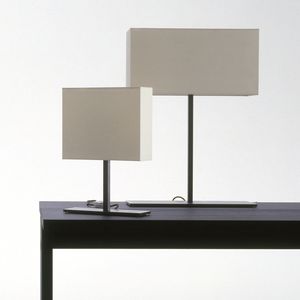 lámpara de mesa