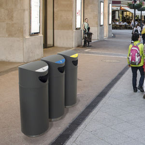cubo de basura público