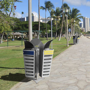 cubo de basura público