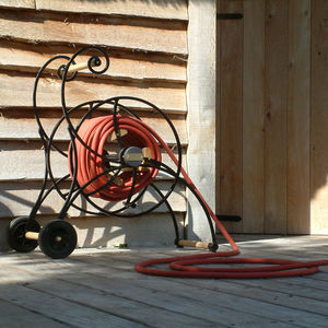 porta rollo para manguera de hierro galvanizado
