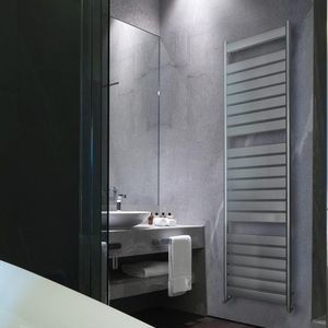 radiador toallero de agua caliente