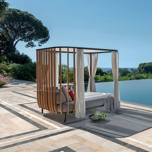 cama de jardín con dosel
