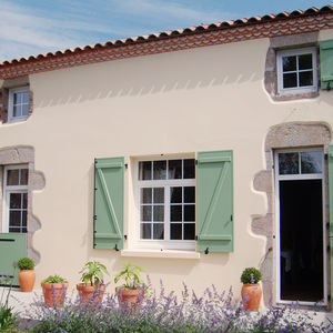 contraventana abatible