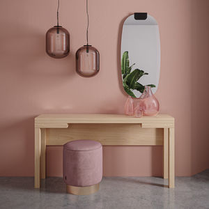 consola de diseño escandinavo
