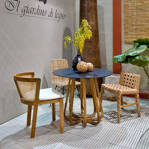 mesa de comedor contemporánea