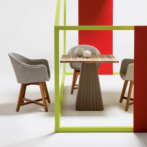 mesa de comedor contemporánea
