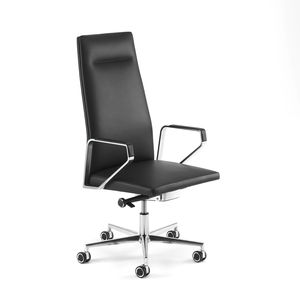 sillón de director con respaldo alto
