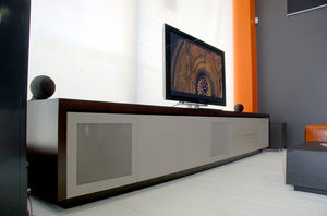 altavoz de estantes