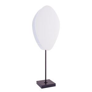 lámpara de mesa