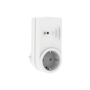toma eléctrica / de pared / moderna / con puesta a tierra