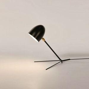 lámpara de mesa