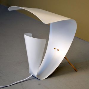 lámpara de mesa