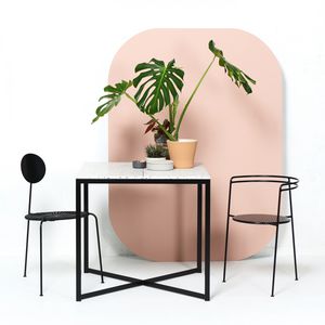 mesa de comedor contemporánea