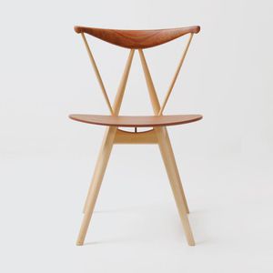 silla de diseño escandinavo