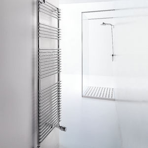 radiador toallero de agua caliente