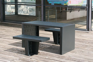 conjunto de mesa y silla contemporáneo