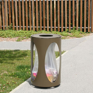 cubo de basura público