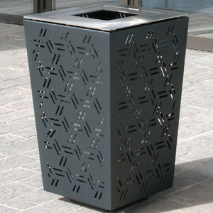 cubo de basura público