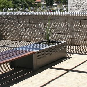 jardinera de acero galvanizado