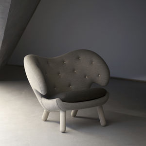 sillón de diseño escandinavo