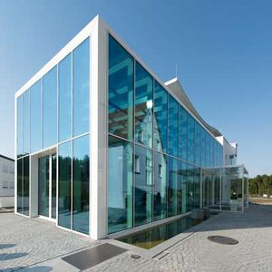 panel de vidrio para protección solar