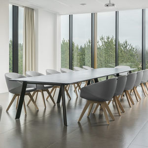 mesa de reuniones contemporánea