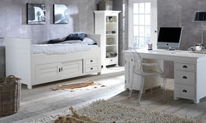 habitación para niños blanca