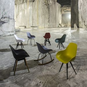 silla contemporánea