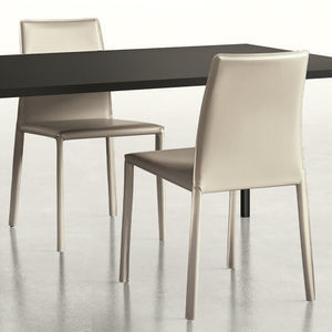 silla contemporánea