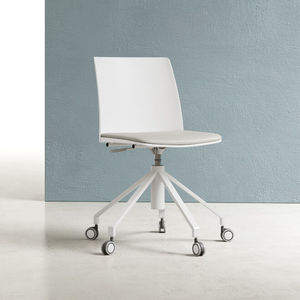 silla de oficina contemporánea