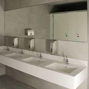 encimera de lavabo de Corian®