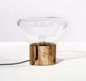 lámpara de mesa