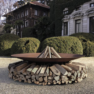 brasero de jardín de leña