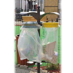 cubo de basura público