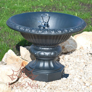 fuente de agua de exterior